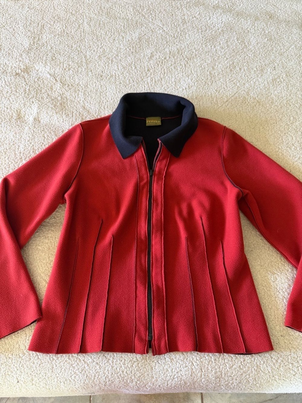 Maralyce Ferree Women’s Red Zip-Front Blazer with Navy Collar Medium